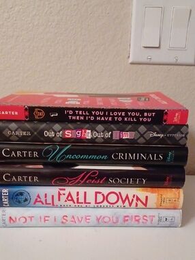 Ally Carter Paperback Book Lot Of 6